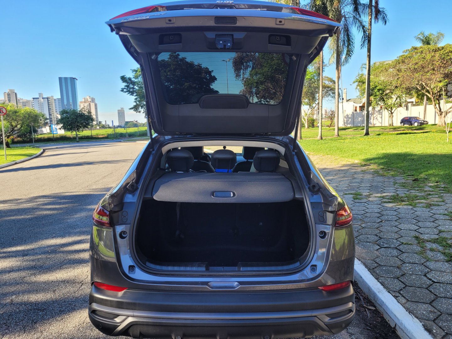 Fiat Fastback 1.0 Turbo Automático 2025