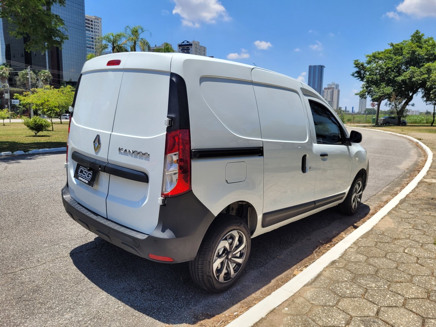 Renault Kangoo 1.6 Advanced Manual 2025