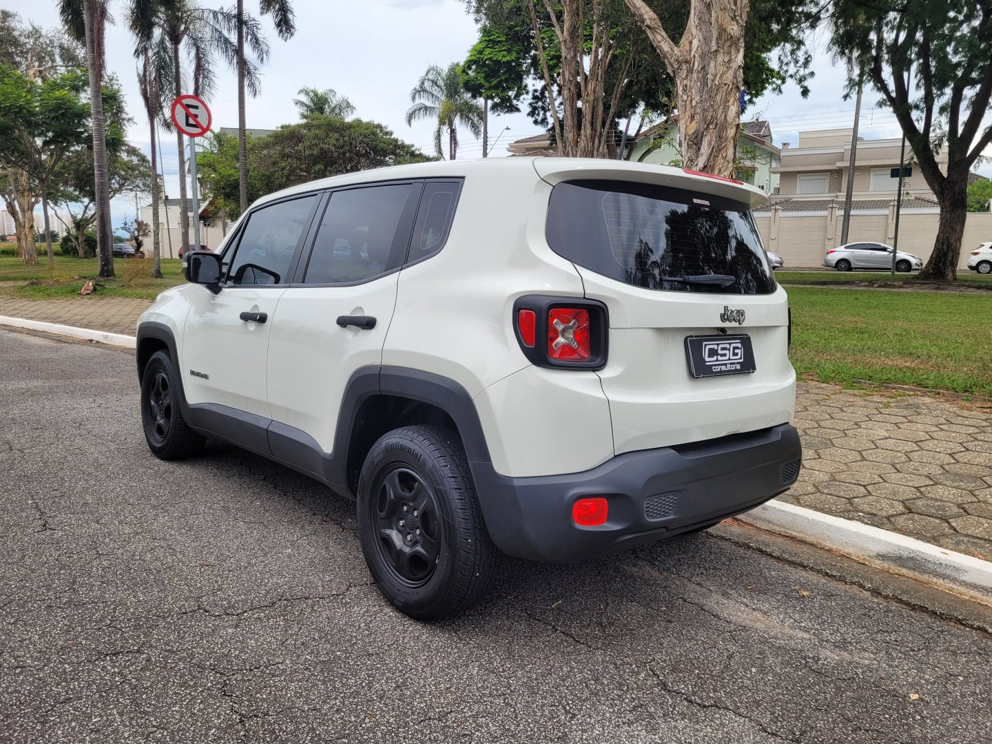 Jeep Renegade 1.8 Automático 2018