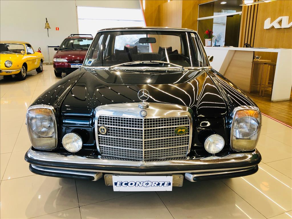 MERCEDES-BENZ 250 1969