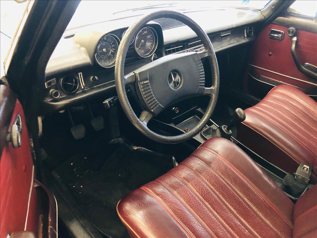 MERCEDES-BENZ 250 1969