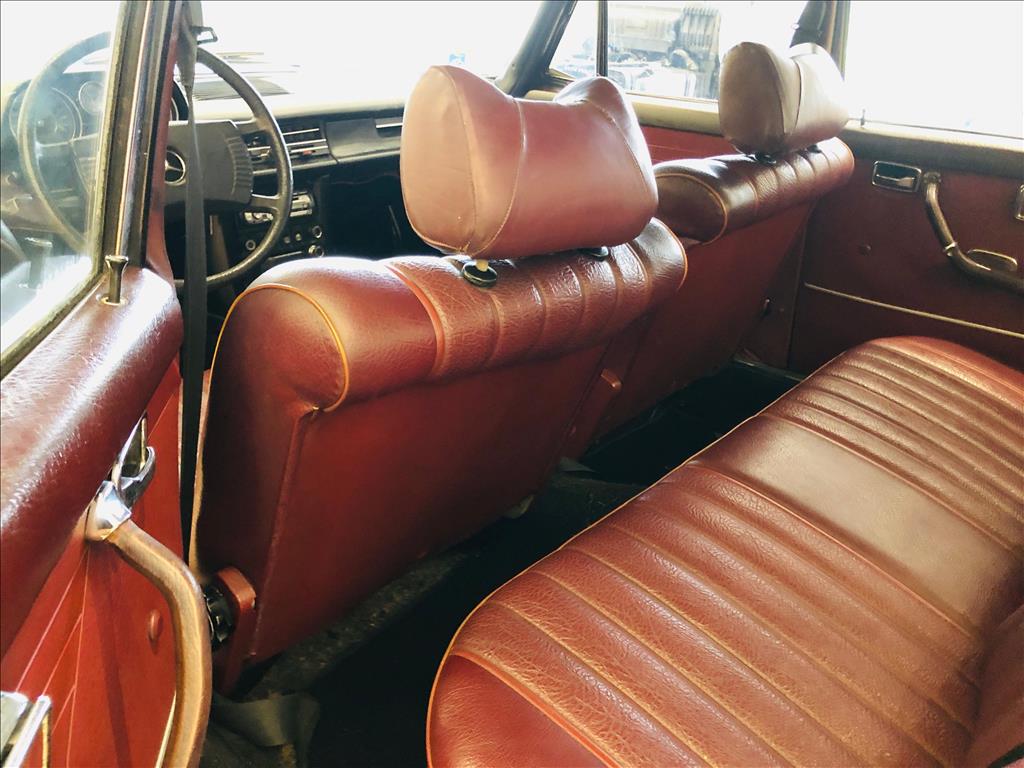 MERCEDES-BENZ 250 1969