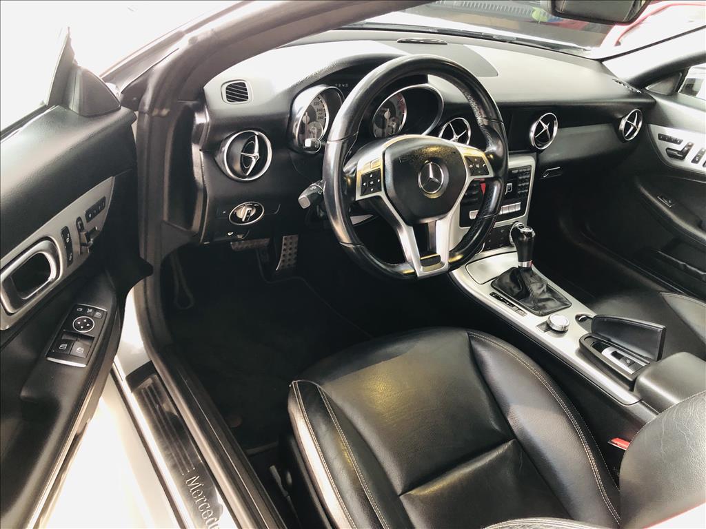 MERCEDES-BENZ SLK 200 2012